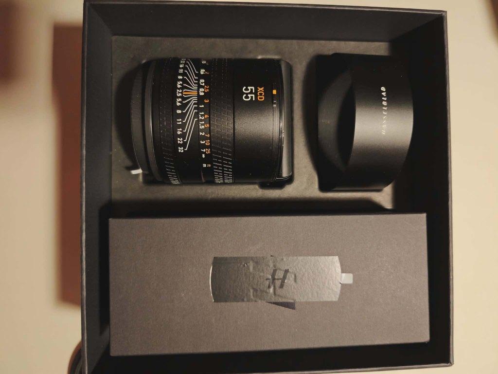 Hasselblad XCD 2,5/55V, Ophalen, Zo goed als nieuw, Standaardlens