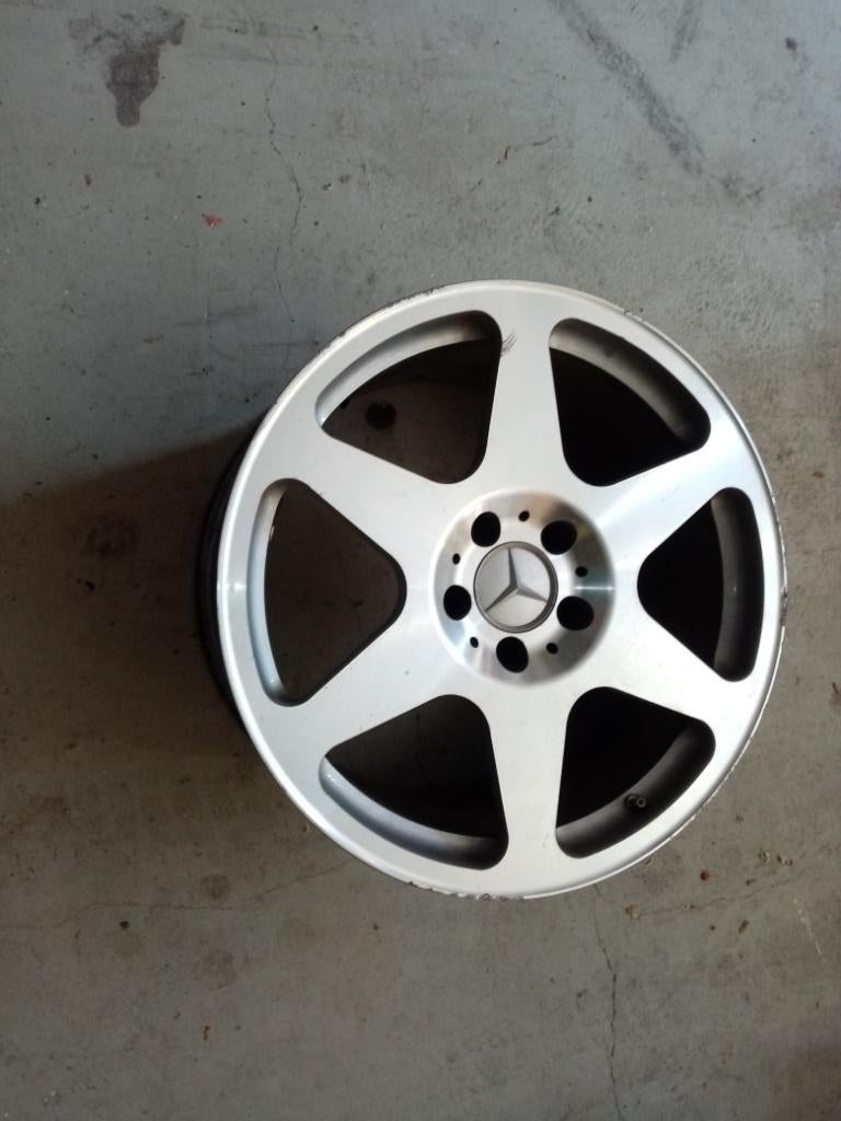 mercedes e500 w124 18 inch velgen breedset, 18 inch, Velg(en), Ophalen of Verzenden, 135 mm
