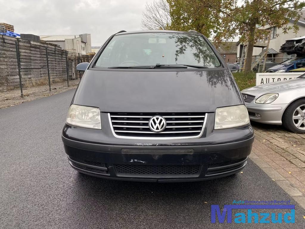 2005 VW Sharan 1.9 TDI Zwart onderdelen demontage 1998-2010, Gebruikt, Volkswagen, Volkswagen AG, Berliner Ring 2
38440  Wolfsburg, DE
