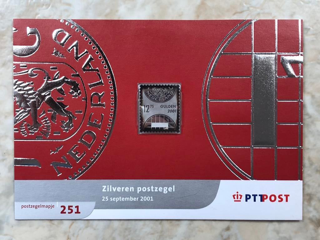 Zilveren postzegel 2001, Postzegelmapje 251., Verzenden, Na 1940, Postfris