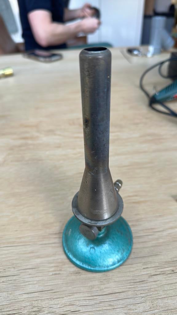 Teclubrander, Antiek en Kunst, Ophalen