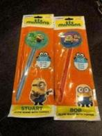 NIEUW! Minions Glow Wand met Topper 2 stuks €4,99, Ophalen of Verzenden, Nieuw, Versiering, Overige