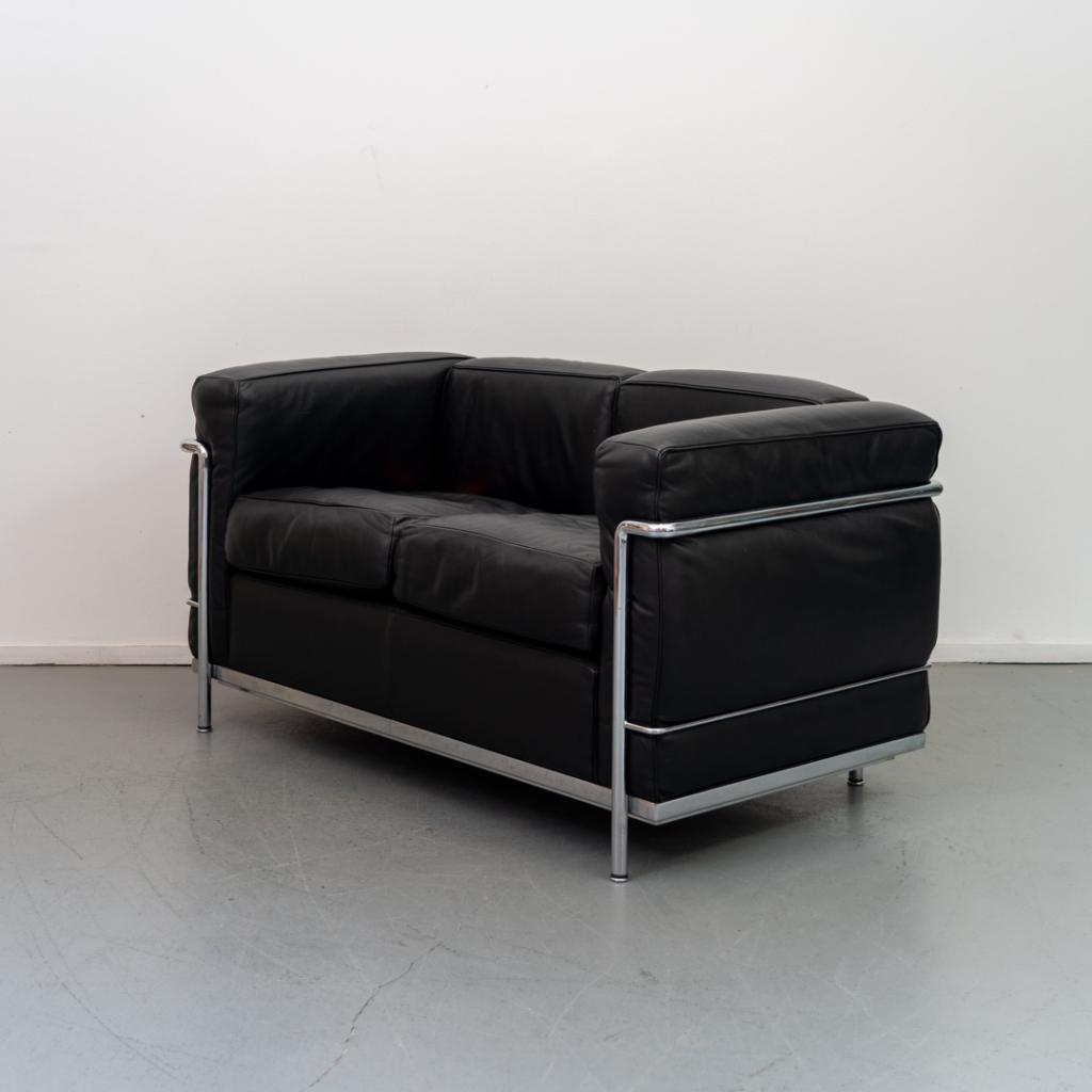 4x Cassina LC2 2-zitsbank Le Corbusier Zwart Leer, Niet ingevuld, Niet ingevuld, 75 tot 100 cm, Ophalen of Verzenden
