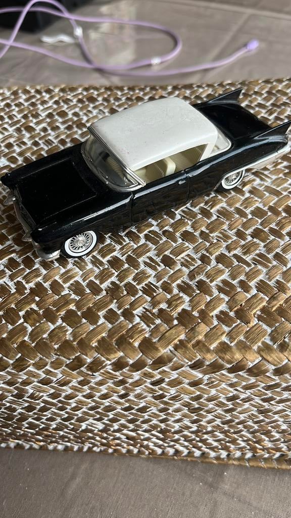 Solido 1/43 4520 Cadillac Eldorado Perillo., Ophalen of Verzenden, Zo goed als nieuw, Auto, Solido