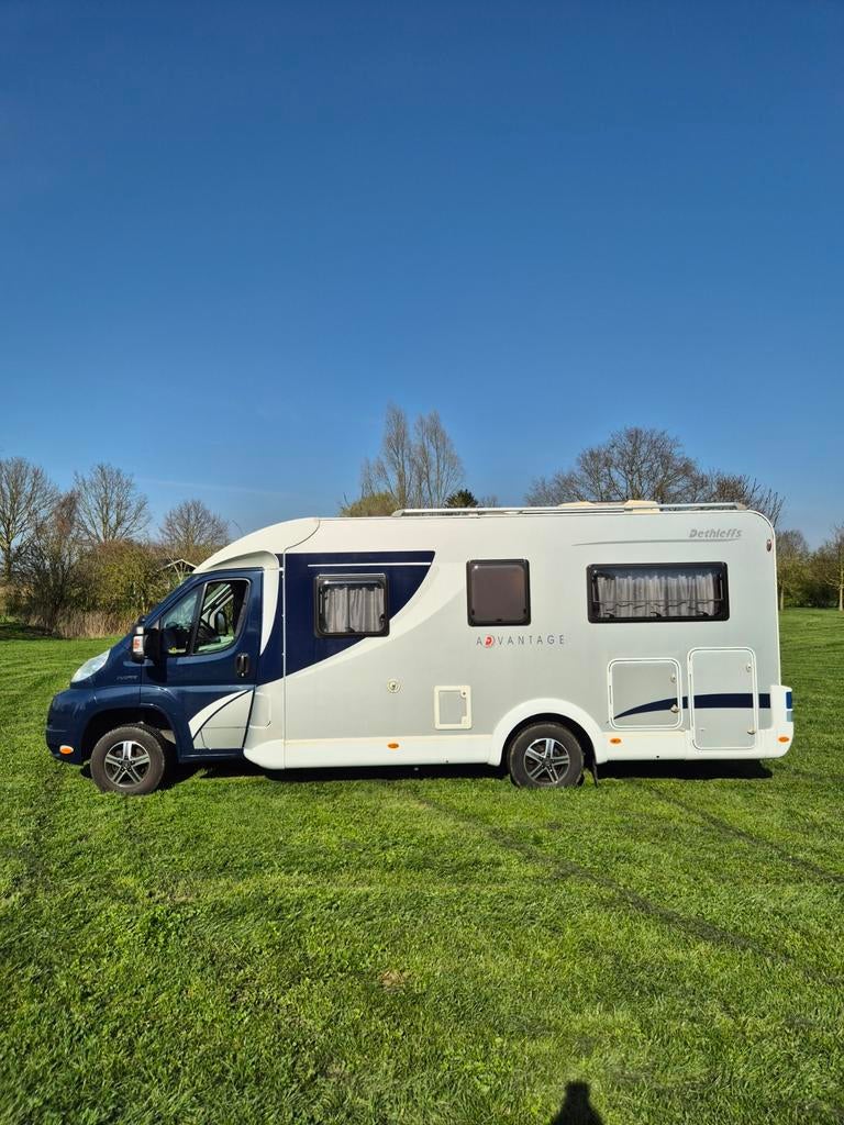 Detleffs️️♥️lengtebedden️️✅️2xairco🥶off-grid️️☀alle-opties✔, Caravans en Kamperen, Campers, Ringverwarming, Bedrijf, Half-integraal