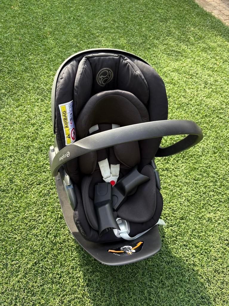 Cybex Cloud Z I-Size Carseat + Base Deep Black, Kinderen en Baby's, Autostoeltjes, Zo goed als nieuw, Isofix, 0 t/m 13 kg, Ophalen