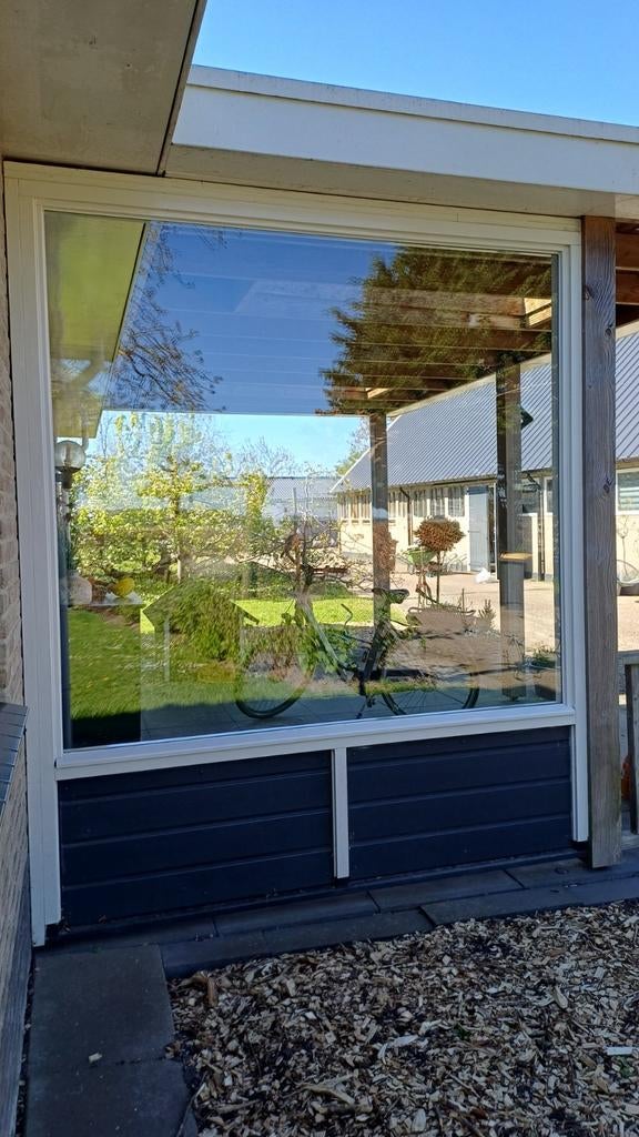 Groot kozijn met dubbel glas, Kunststof, Gebruikt, Ophalen of Verzenden, 150 tot 225 cm