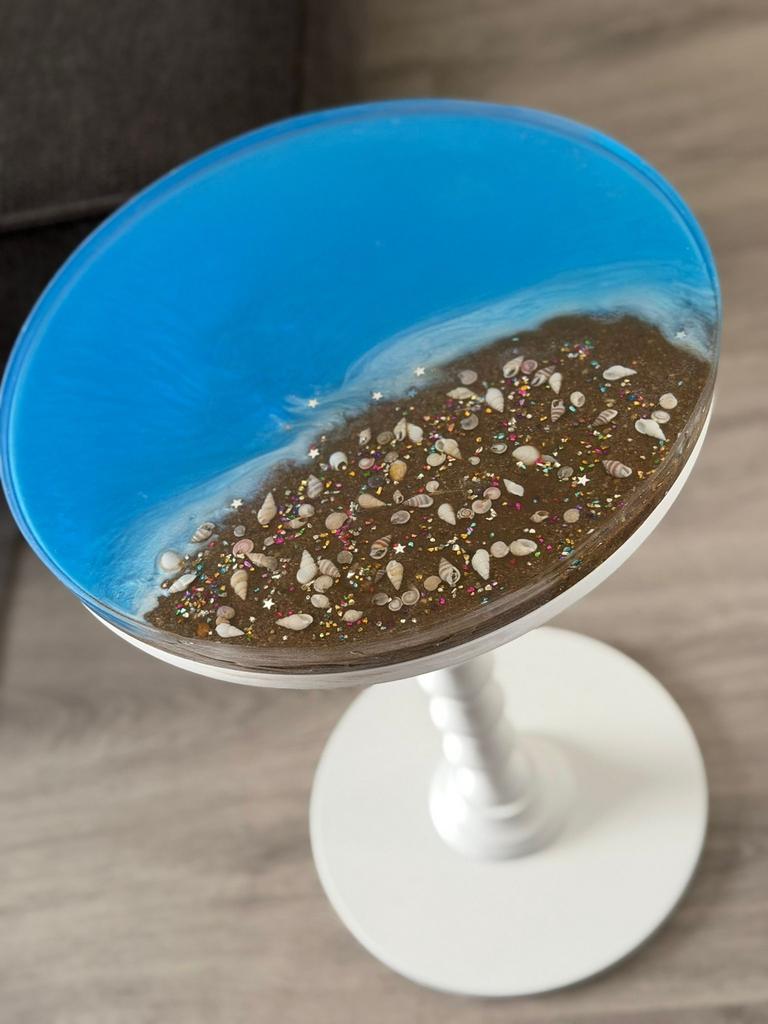 Epoxy bijzettafel en klok, Overige materialen, Minder dan 55 cm, Gebruikt, Rond