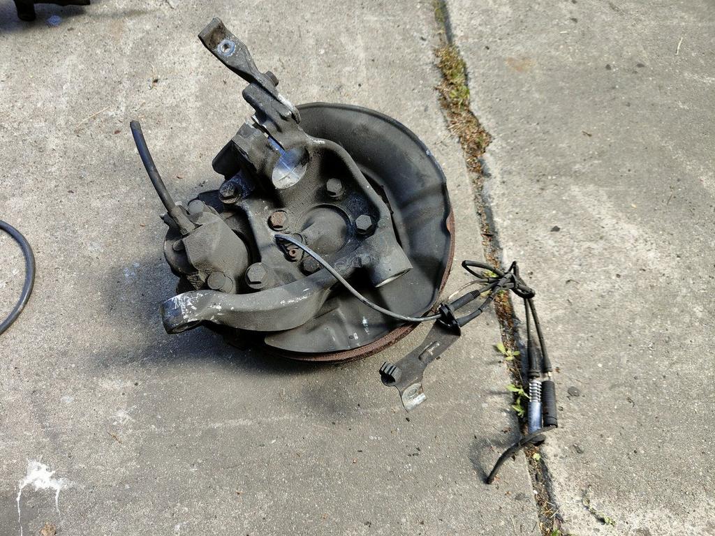 Fusee rechts met remklauw en schijf  BMW 5 serie E39 535 i 5, Gebruikt, -, -, Ophalen of Verzenden