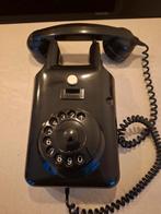Oude bakelieten wandtelefoon uit 1962, Ophalen of Verzenden