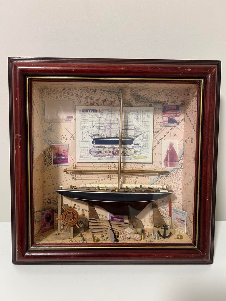 Schaduwlijst met scheepsmodel - Maritieme Decoratie, Hobby en Vrije tijd, Modelbouw | Boten en Schepen, Ophalen of Verzenden, Gebruikt