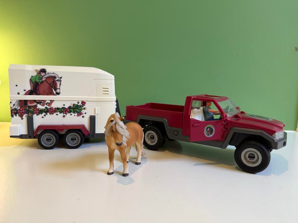 Schleich Pickup Jeep met Paardentrailer en accesoires, Ophalen of Verzenden, Gebruikt