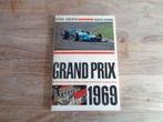 Grandprix 1969 - Jaarboek Formule 1 - Ulrich Schwab - NL, Boeken, Verzenden, Gelezen, Algemeen