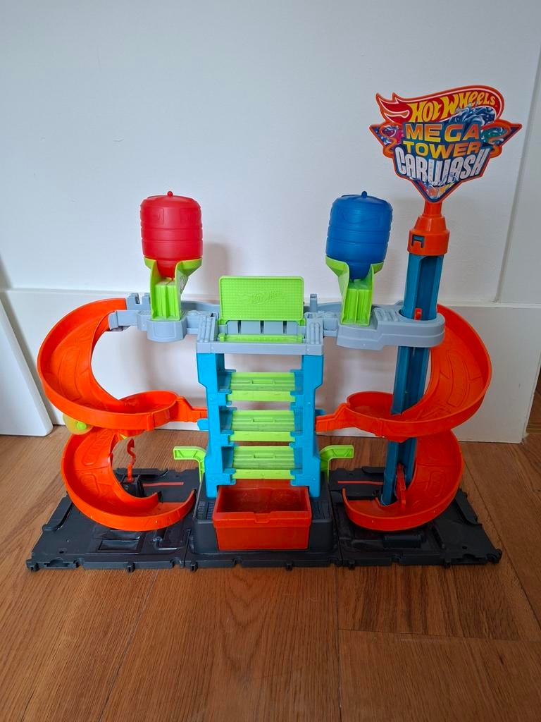 Hotwheels Tower Carwash, Ophalen, Zo goed als nieuw, Handmatig, Hot Wheels