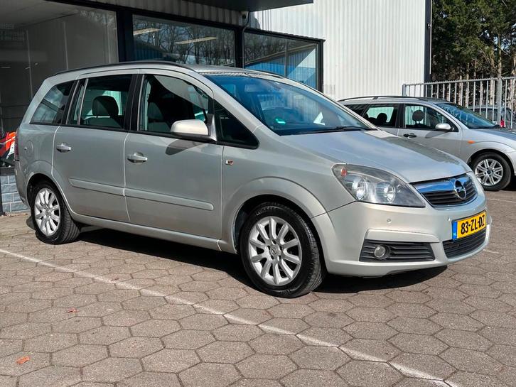 Opel Zafira 1.8 Temptation /7 persoons/trekhaak/APK 13-03-20, Auto's, Opel, Bedrijf, Te koop, Zafira, ABS, Airbags, Airconditioning