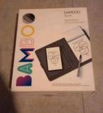 Wacom bamboo spark nieuw in doos.

Prijs 30

Interesse stuur, Ophalen of Verzenden, Nieuw