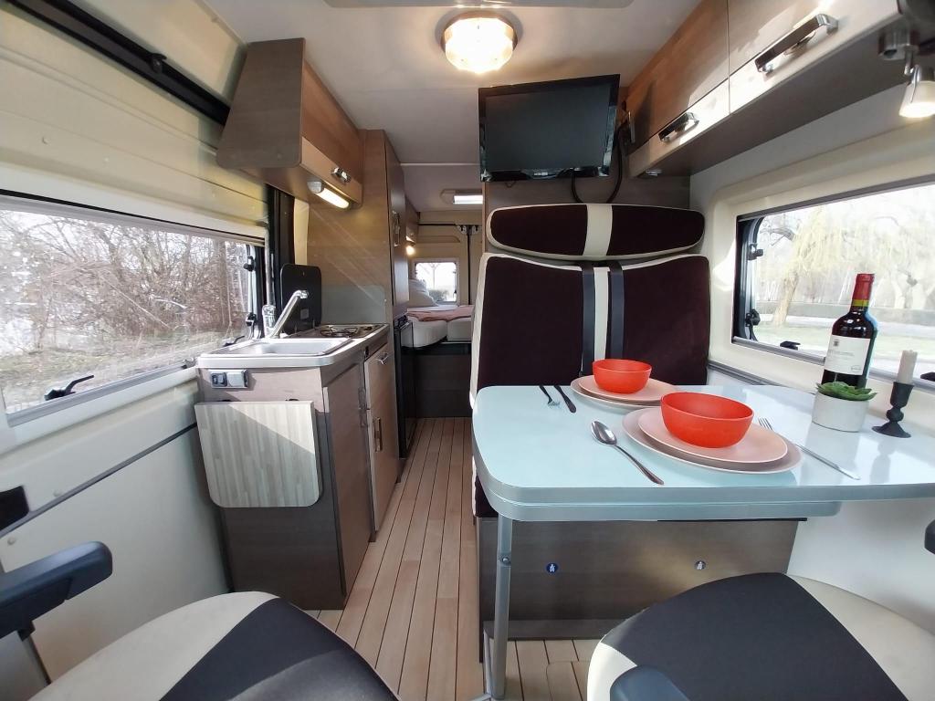 Prachtige Pilote 3.0 liter 180pk, lengtebedden en kastruimte, Buscamper of Camperbus, Fiat, Pilote, Bedrijf