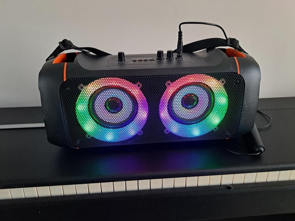 Party karaoke speaker met bluetooth, Ophalen of Verzenden, Zo goed als nieuw, Complete set