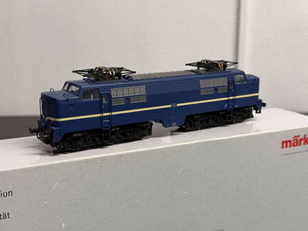 Marklin 37121 NS Elektrische locomotief 1200 1215, Hobby en Vrije tijd, Modeltreinen | H0, Wisselstroom, Locomotief, Ophalen of Verzenden