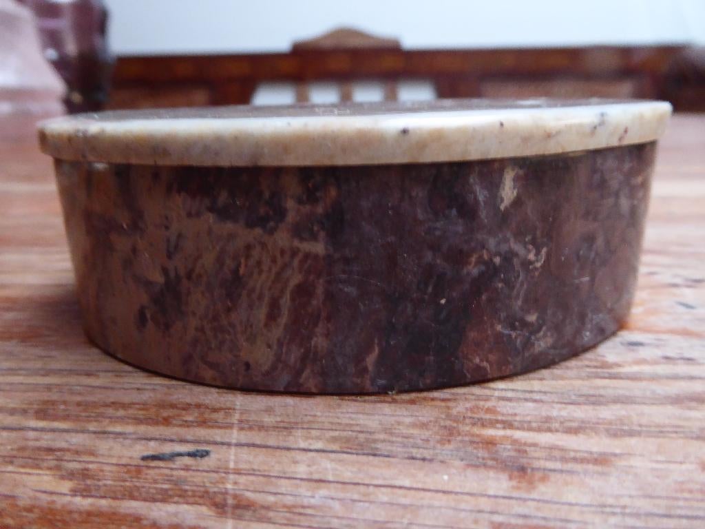 Ovaal marmeren doosje met deksel, Antiek en Kunst, Ophalen of Verzenden