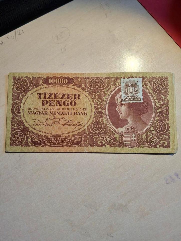 Hongarije 10.000 Pengo biljet 1945, L 902, Postzegels en Munten, Bankbiljetten | Europa | Niet-Eurobiljetten, Ophalen of Verzenden