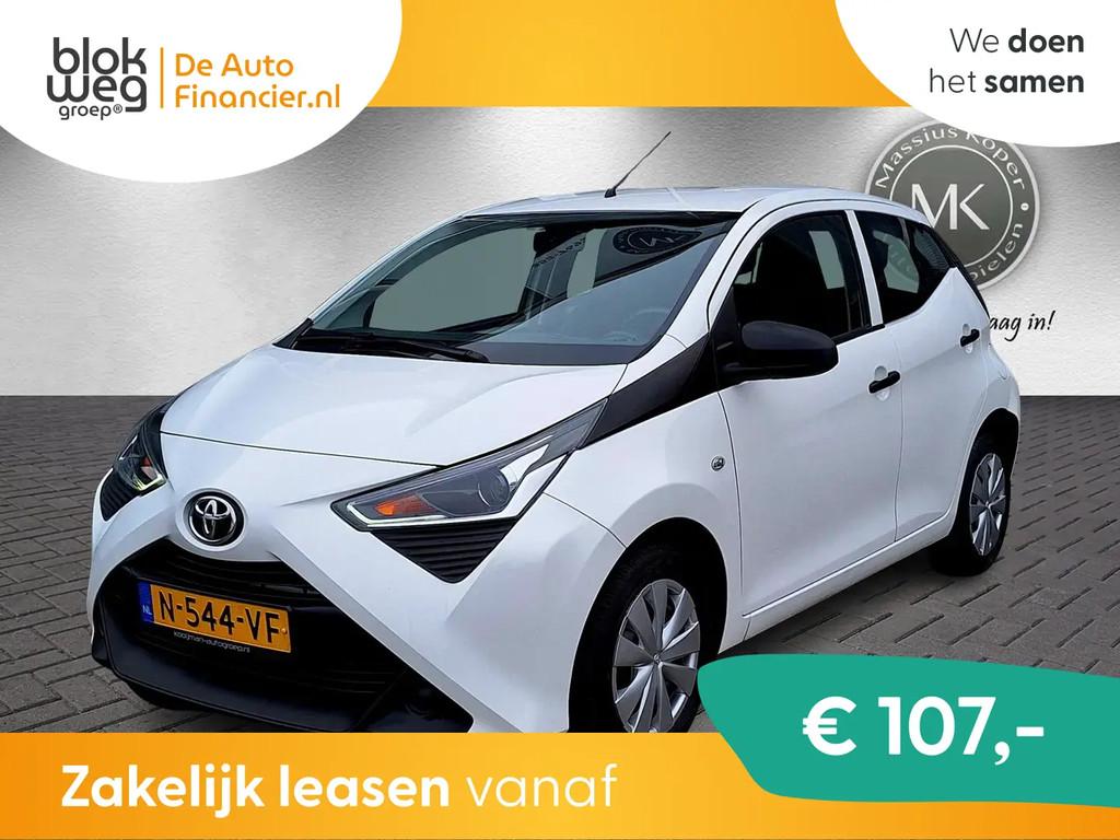Toyota Aygo 1.0 VVT-i x-fun, € 7.745,00, Stof, Gebruikt, 4 stoelen, Wit