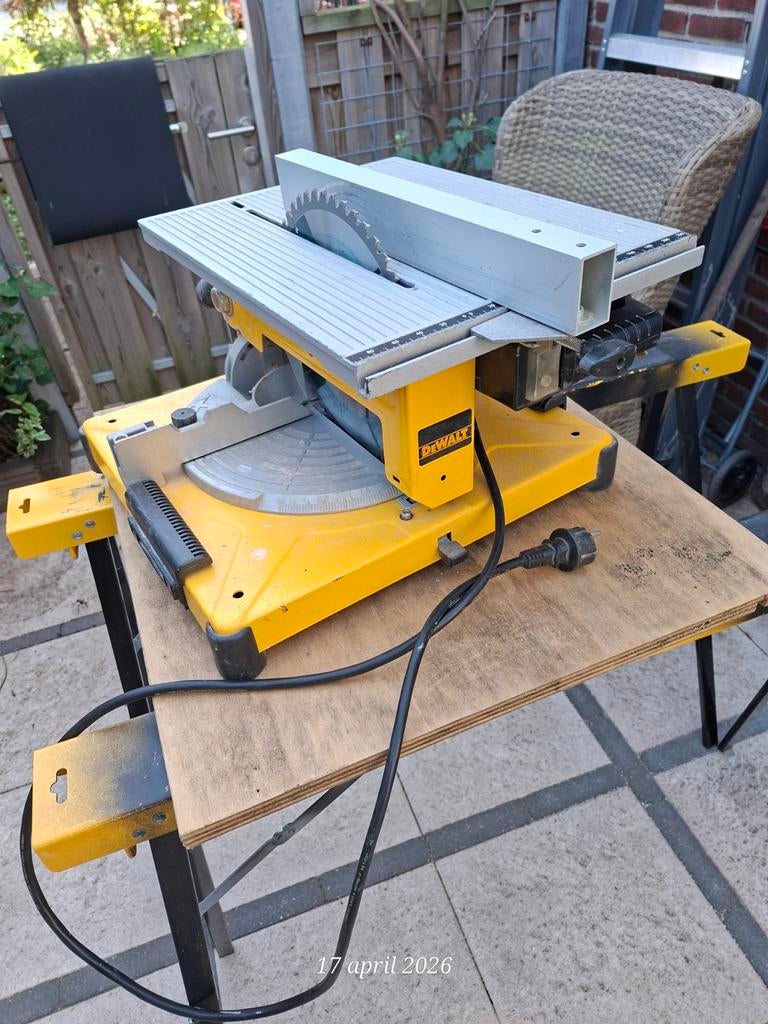 DeWalt Afkortzaag/Tafelzaag DW710 - Goede Staat, Doe-het-zelf en Verbouw, Gereedschap | Zaagmachines, Ophalen, Gebruikt, DeWalt