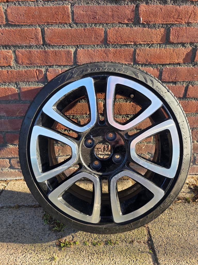 Vw Up Triangle velg, Gebruikt, 16 inch, Banden en Velgen, Ophalen of Verzenden