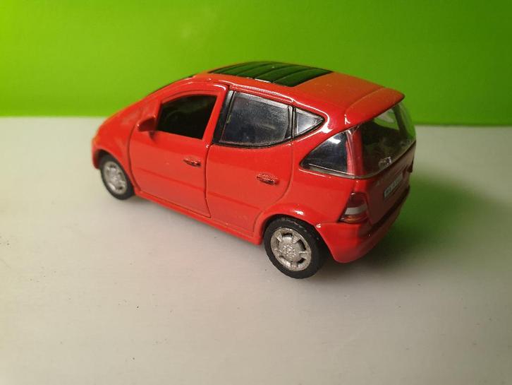 Cararama - Mercedes A140 W168 [rood] 1/43, Hobby en Vrije tijd, Modelauto's | 1:43, Gebruikt, Auto, Overige merken, Ophalen of Verzenden