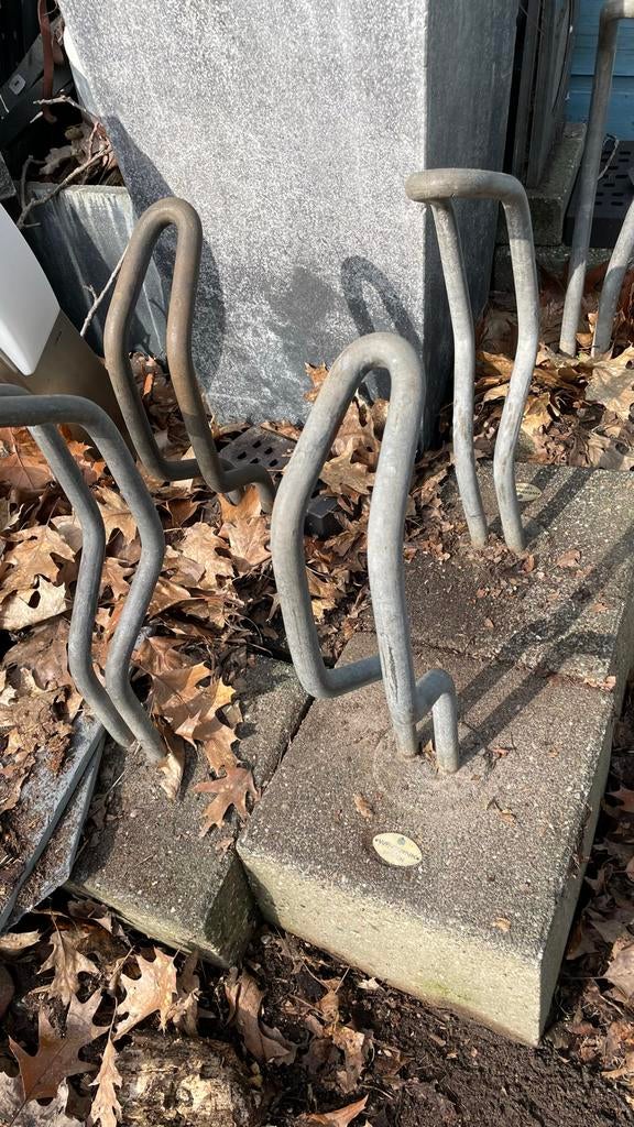 Wernink fietsenrekken met betonnen voet (5 stuks), Ophalen, Gebruikt