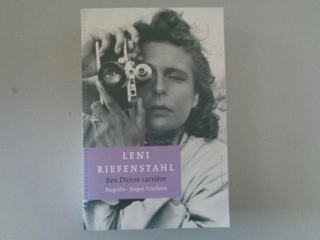 Leni Riefenstahl - Een Duitse carrière/Biografie/J. Trimborn, Boeken, Biografieën, Gelezen, Kunst en Cultuur, Ophalen of Verzenden