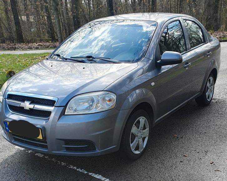 Chevrolet Aveo 1.4 4D  Grijs met LPG en maar bijna 110000 km, Auto's, Chevrolet, Particulier, Aveo, C, Origineel Nederlands, Zilver of Grijs
