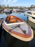 Van RiemsdijkL26 loungvlet 7.70 m. Stevig prettig sturend, Watersport en Boten, Ophalen, 10 tot 30 pk, Gebruikt, Binnenboordmotor