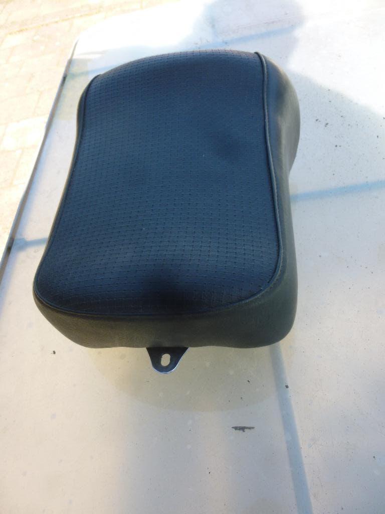 honda super magna achter zitje vf700 en vf750 zadeltje zadel, Ophalen, Gebruikt