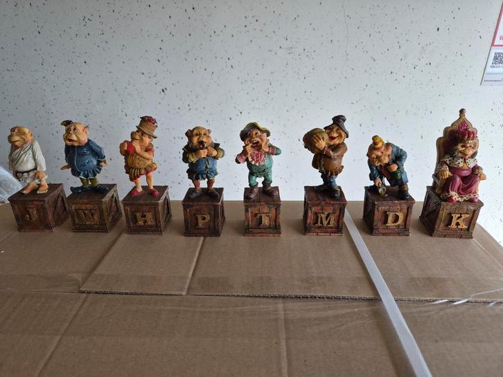 Set van 8 Laaf beelden - Decoratieve figuren, Verzamelen, Beelden en Beeldjes, Ophalen of Verzenden