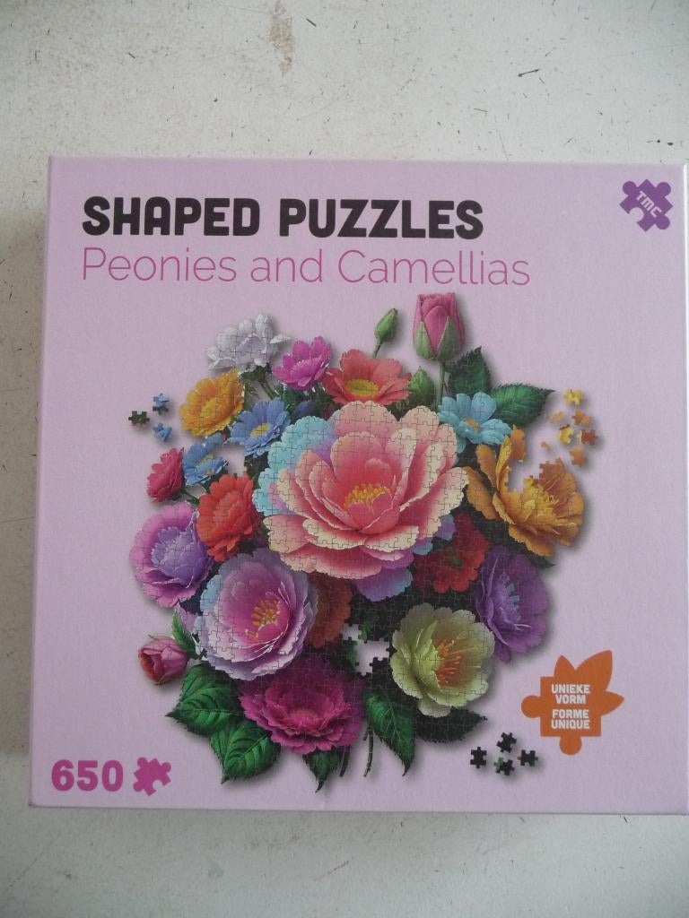 Shaped en Jumbo puzzel, Ophalen of Verzenden, 500 t/m 1500 stukjes, Zo goed als nieuw, Legpuzzel