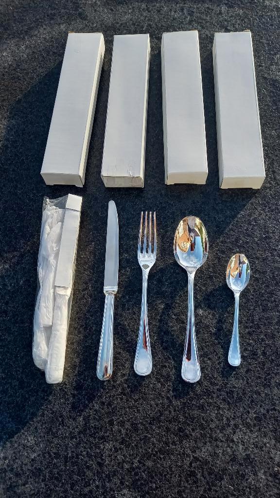 Partij 43 Doosjes verzilverd bestek v. creativiteit workshop, Ophalen, Nieuw, Overige materialen