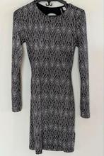 Prachtige zilveren jurk XS - Zo goed als nieuw, Overige kleuren, Ophalen of Verzenden, Zo goed als nieuw, Maat 34 (XS) of kleiner