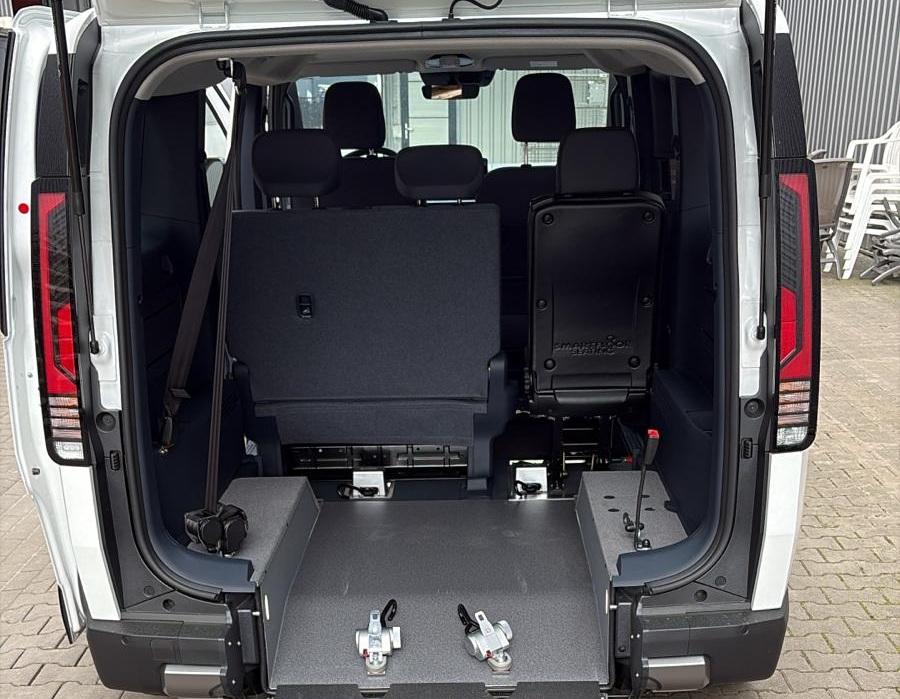 Kia Pv5 Passenger Rolstoelauto Automaat (71 kWh - 412 km WLT, Automaat, 12 maanden, Gebruikt, Overige carrosserieën
