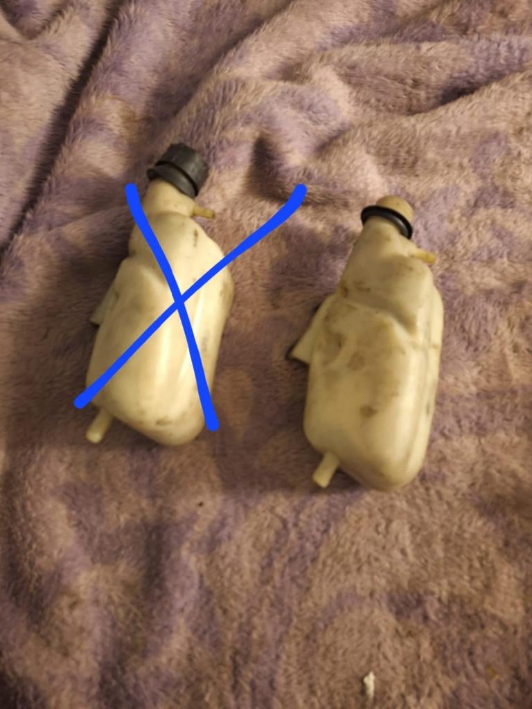 Koelvloeistofreservoir gilera runner, Motoren, Tuning en Styling, Ophalen of Verzenden