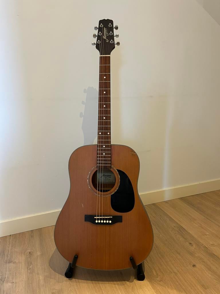 Morgan W103N gitaar, Muziek en Instrumenten, Snaarinstrumenten | Gitaren | Akoestisch, Ophalen, Zo goed als nieuw, Klassieke of Spaanse gitaar