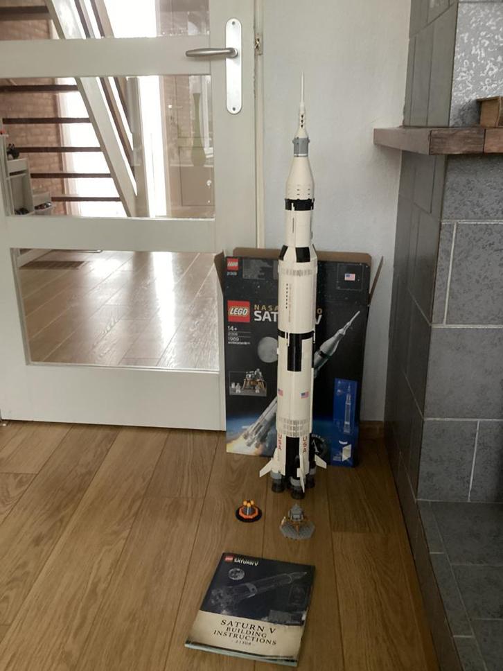 lego 10266 + 21309 NASA Apollo 11 Saturn+ Lander, Kinderen en Baby's, Speelgoed | Duplo en Lego, Gebruikt, Lego, Complete set