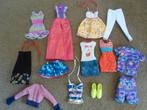 Barbie    kleertjes,    Ken   schoenen.   8   euro., Ophalen of Verzenden, Gebruikt, Kleertjes