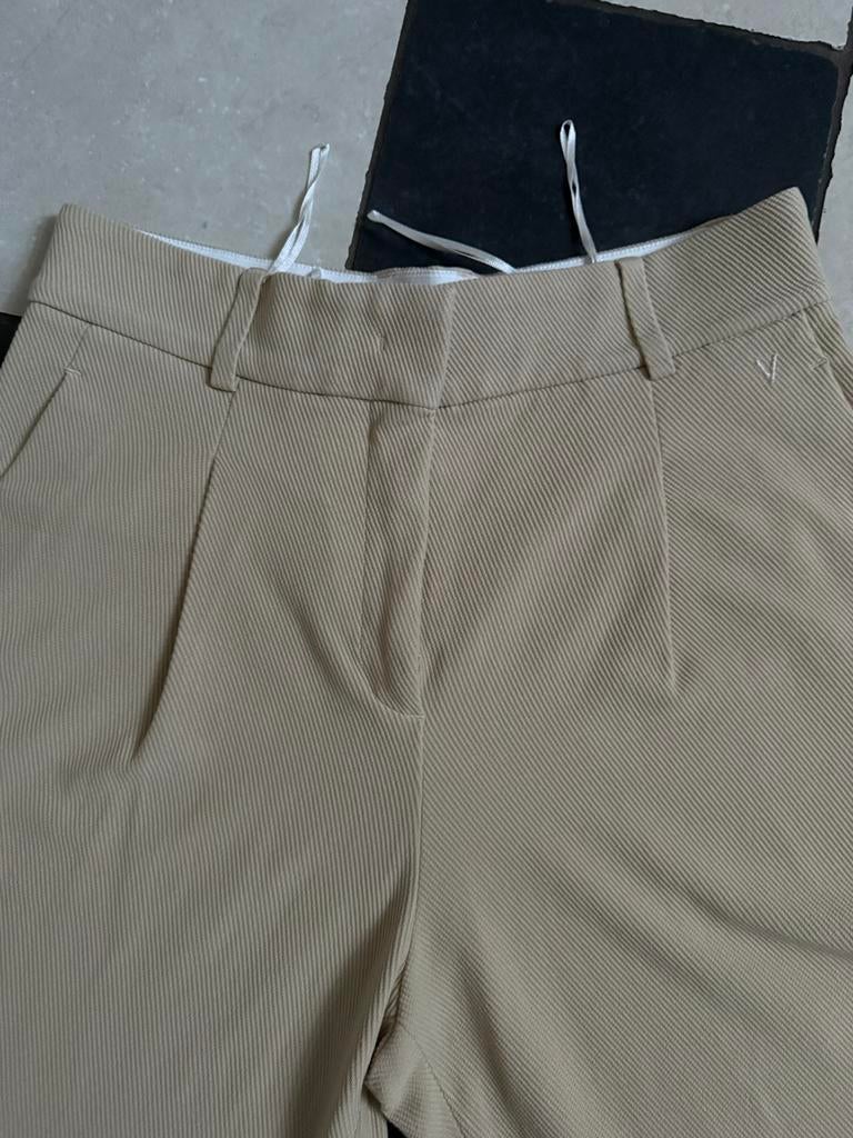 Vanilia rib pantalon maat 40, Kleding | Dames, Maat 38/40 (M), Beige, Ophalen of Verzenden, Zo goed als nieuw