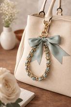 Tassenhanger zijden sjaal mintgroen - Nieuw!, Sieraden, Tassen en Uiterlijk, Ophalen of Verzenden, Nieuw