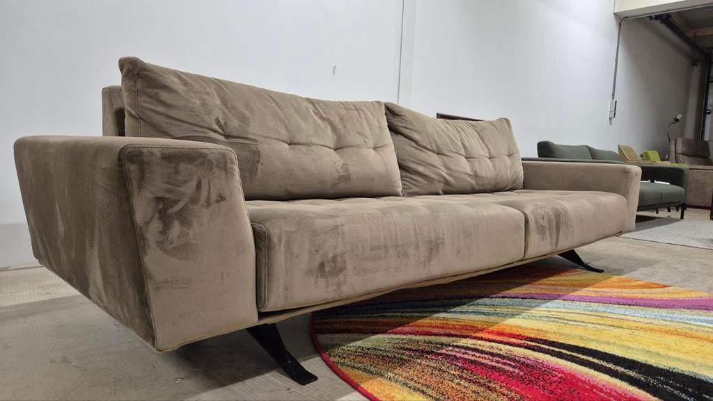 Top kwaliteit taupe velvet Passe partout 4 zits design bank, 250 tot 300 cm, Ophalen of Verzenden, Zo goed als nieuw, Rechte bank