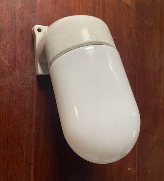 Originele Wilhelm Wagenfeld Bauhaus badkamerlamp jaren '50, Ophalen of Verzenden