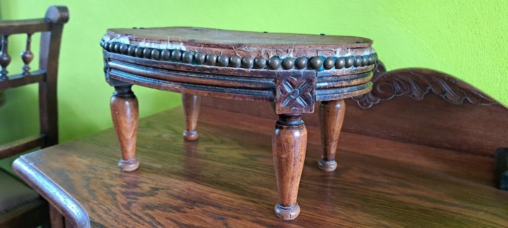 Voetenbankje, tafeltje, vensterbankje, Antiek en Kunst, Curiosa en Brocante, Ophalen