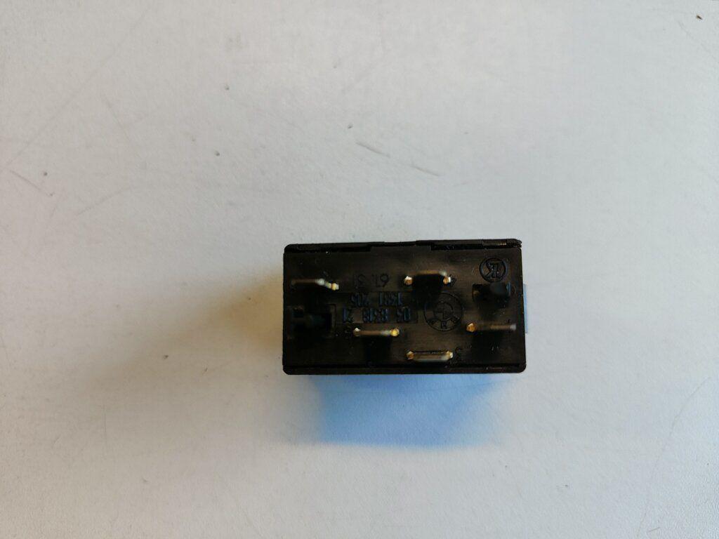 Schuifdak schakelaar BMW 3 / 5 / 6 serie E30 E28 E24 1381205, -, -, Nieuw, Ophalen of Verzenden