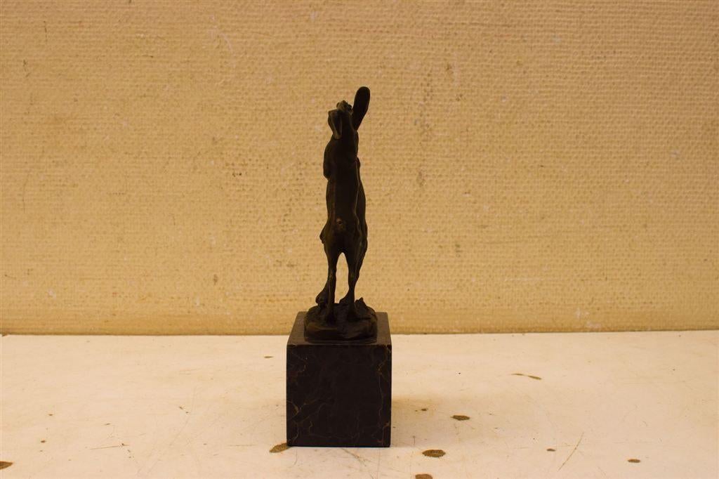 Bronzen beeld van 2 vechtende hazen 51238, Ophalen of Verzenden, Gebruikt, Mens